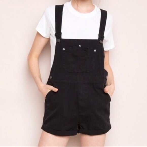 Brandy Melville Overalls Shorts - Picture 1 of 10